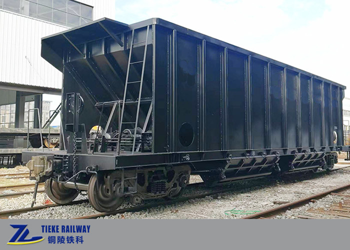 1435mm Gauge tiêu chuẩn 90 Tons Pay Load Quick Discharge Hopper Wagons cho quặng khoáng sản